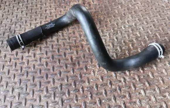 Ford Focus Engine coolant pipe/hose CV618260VJ