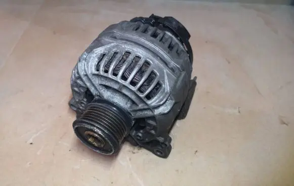 Audi A3 S3 A3 Sportback 8P Generator/alternator