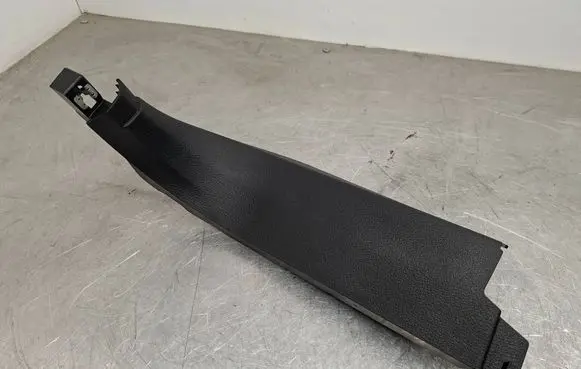 BMW X5 F15 Foot area side trim 51437284528 7284528