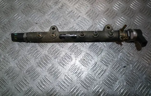 Toyota Yaris Fuel main line pipe 0445214046 000697L2 238100N010