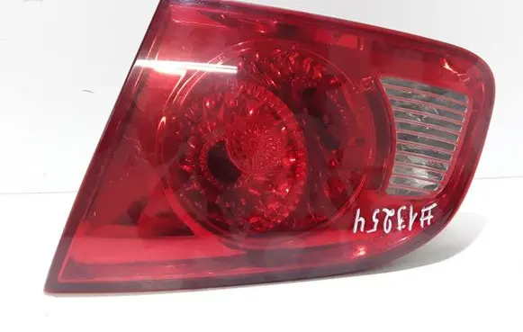 Hyundai Santa Fe Tailgate rear/tail lights 924062B000