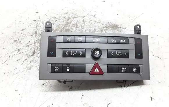 Peugeot 407 Climate control unit 96573322