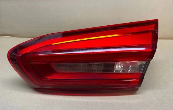 Ford Focus Tailgate rear/tail lights JX7B13A602DA 21052018 95182105