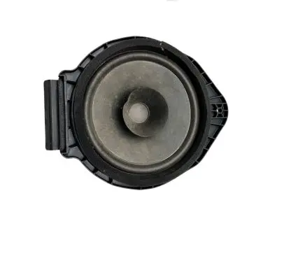 Opel Insignia A High frequency speaker in the rear doors 