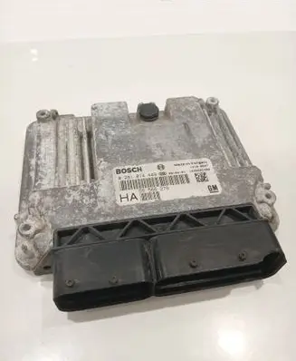 Opel Vectra C Engine control unit/module 55566276 1039S21480 0281014449