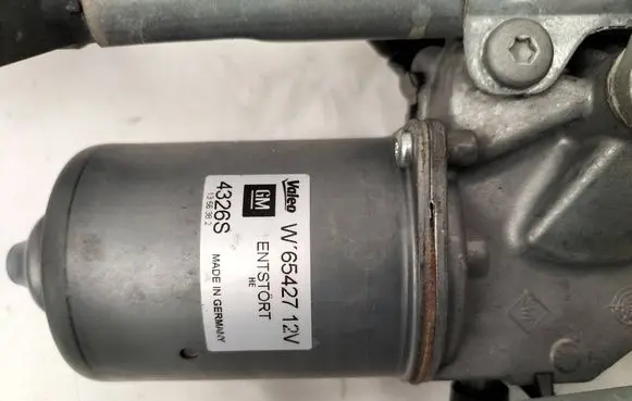 Opel Corsa E Wiper motor 13432685 2446 367546129