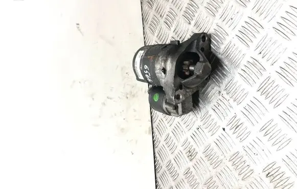 Renault Clio III Starter motor 3858 TS8E8522
