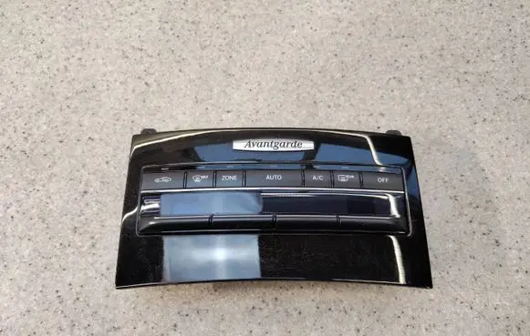 Mercedes-Benz E W212 Climate control unit A2129007404AOP1415 A2129007404