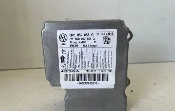 Audi A4 S4 B8 8K Airbag control unit/module 8K0959655G 05H39S0560 5WK44111