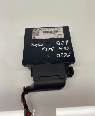 Volkswagen Polo V 6R Other control units/modules 3AA919041A 0183113860 8ES01045220
