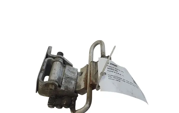 Audi A6 S6 C6 4F Front door lower hinge 8E0831412E