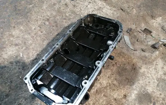 Opel Insignia A Oil sump 55575128