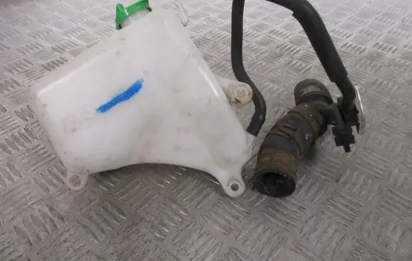Suzuki Grand Vitara II Coolant expansion tank/reservoir 1793065J