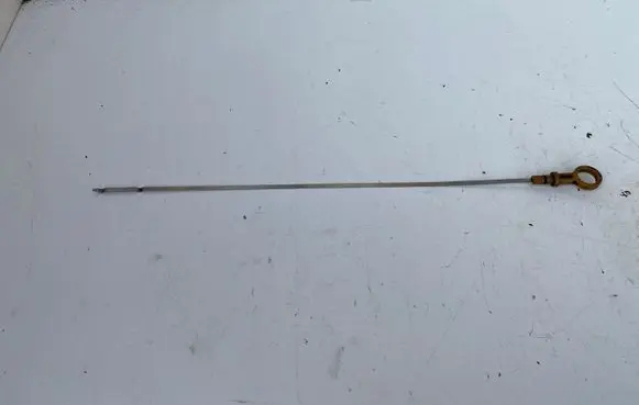 Nissan Primera Oil level dip stick 