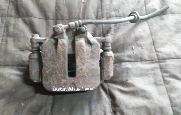 Opel Insignia A Front brake caliper
