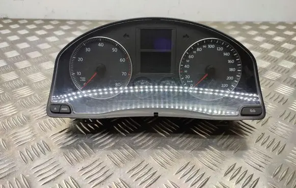 Volkswagen Golf V Speedometer (instrument cluster) 1K0920851F