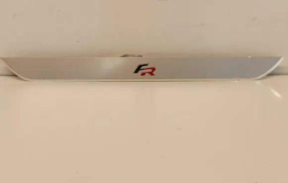 Seat Leon (5F) Front sill (body part) 5F4947417A