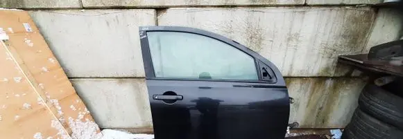 Nissan Qashqai Front door LAKZ11