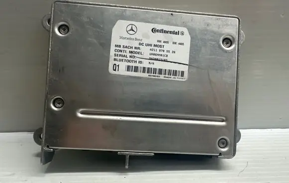Mercedes-Benz GL X164 Bluetooth control unit module A2118705526 DM70913193