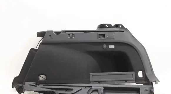 Volkswagen PASSAT B8 Other trunk/boot trim element 5784297