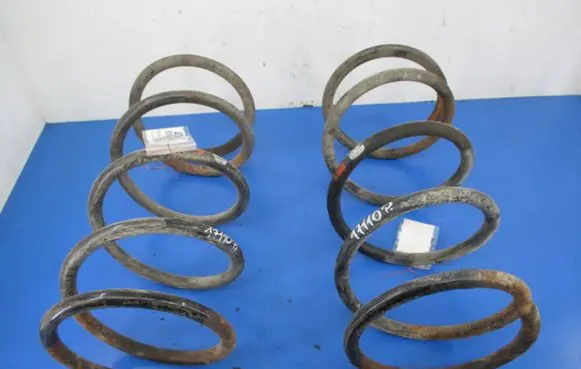 Hyundai Santa Fe Front coil spring