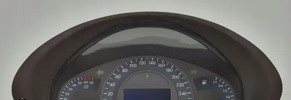 Mercedes-Benz C W203 Speedometer (instrument cluster) A2035402647