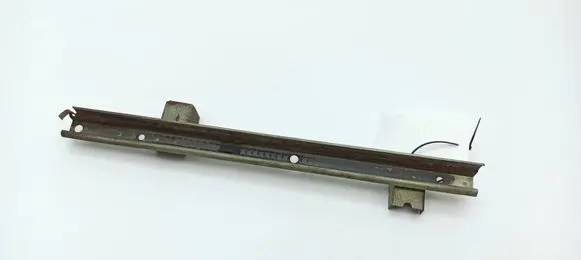 Mercedes-Benz 190 230 W110 W111 Rear door windshield rail