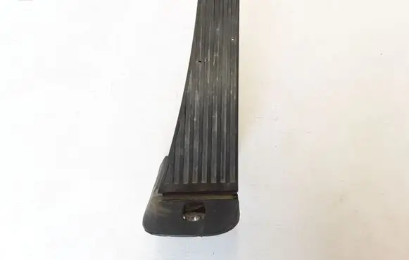 Volvo XC90 Accelerator throttle pedal 31445780