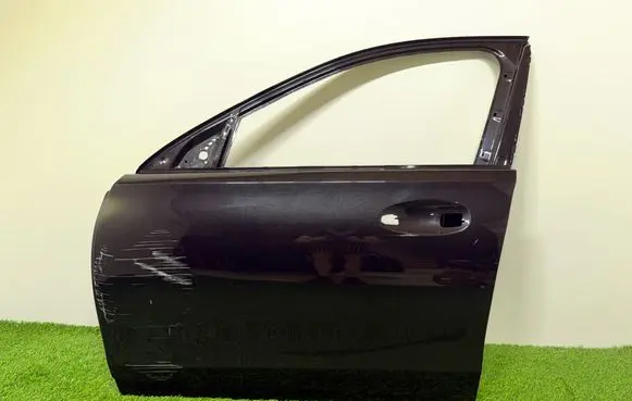 Mercedes-Benz C W206 Front door A2067227900