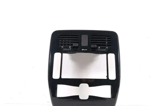 Nissan Leaf I (ZE0) Dash center air vent grill