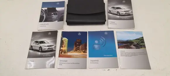 Mercedes-Benz C W204 Owners service history hand book