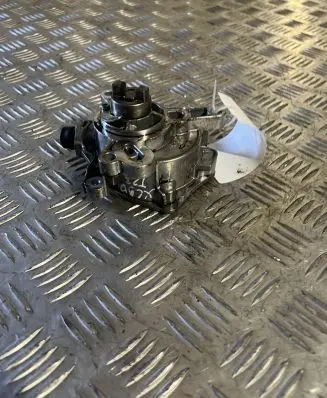 Vacuum pump