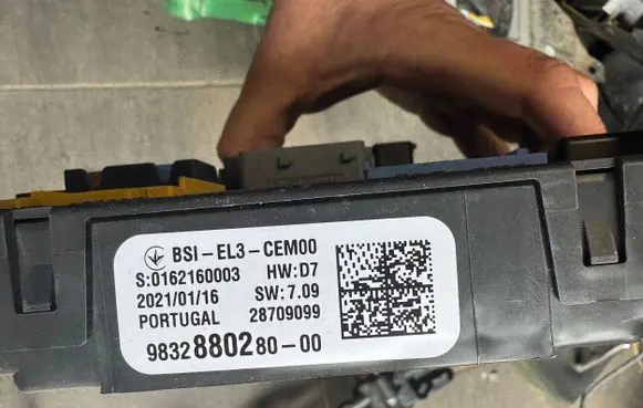 Peugeot 2008 II Other control units/modules 0162160003 28709099 9832880280