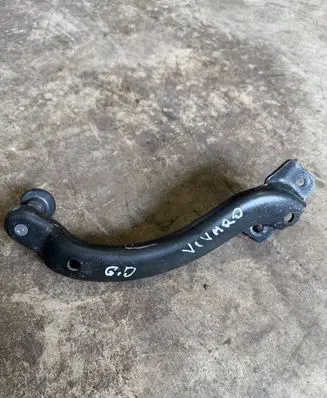 Opel Vivaro Sliding door lower roller guide/hinge 