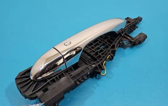 Maserati Quattroporte Rear door exterior handle P68194120AB IMPRK1533135