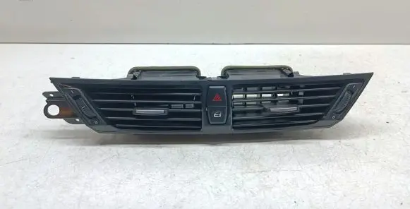 BMW X1 E84 Dash center air vent grill 9258354 64229258354