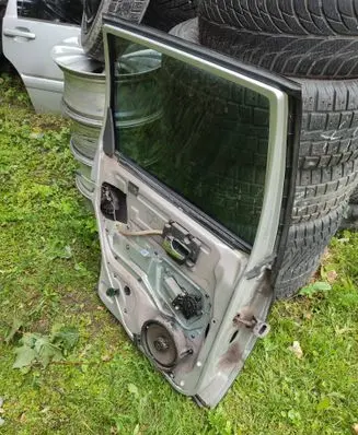 Volvo S70 V70 V70 XC Rear door