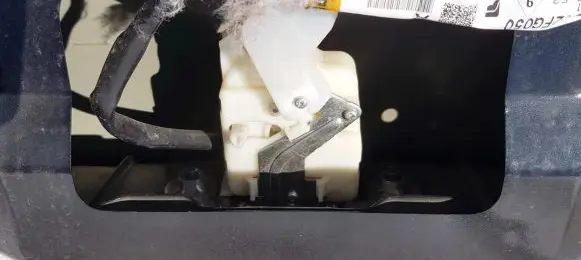 Subaru Impreza III Tailgate/trunk/boot lock/catch/latch