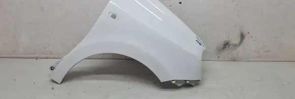 Renault Twingo III Fender 631002849R