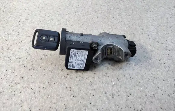 Nissan Almera N16 Ignition lock 285909F902