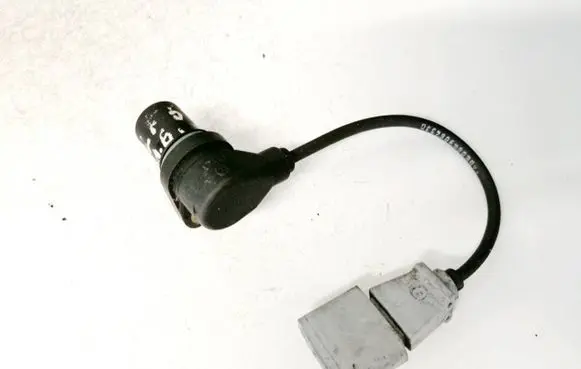 Audi TT TTS Mk2 Crankshaft position sensor 06A906433G