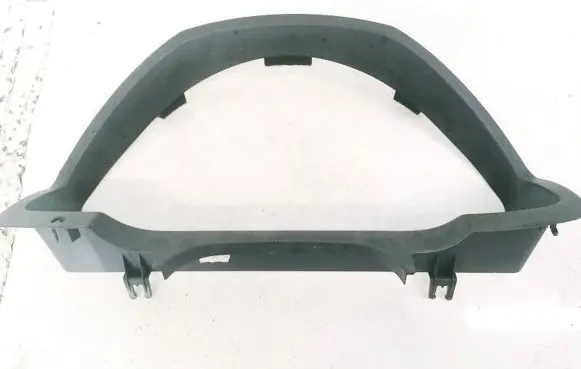 Mercedes-Benz C AMG W204 Dashboard trim A2046800023 6385000