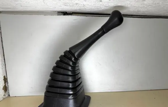 Volkswagen Multivan T4 Gear lever shifter trim leather/knob 701711120 701711122