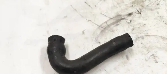 Mercedes-Benz C W203 Engine coolant pipe/hose
