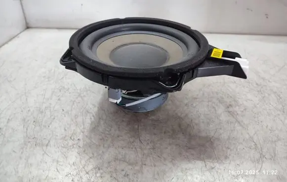 KIA Optima Subwoofer speaker 963802T400