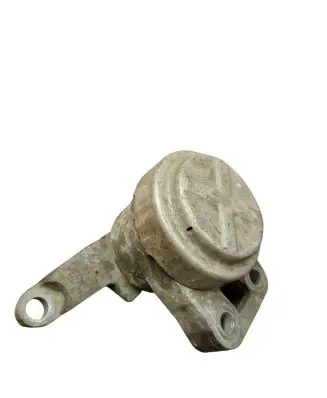Citroen C4 Grand Picasso Engine mount bracket HL8022M05