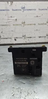 Mercedes-Benz E W211 Door control unit/module 2118703385 00406075