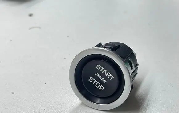 Land Rover Range Rover Sport L494 Engine start stop button switch GPLA-14C376-AB 551073 24122019