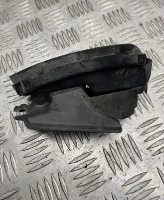 Audi A6 S6 C6 4F Front bumper mounting bracket 4F9807892