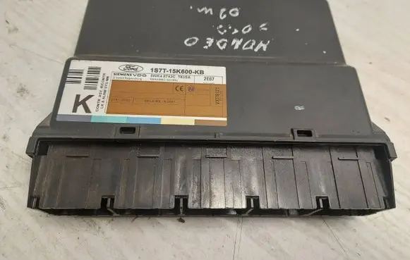 Ford Focus Comfort/convenience module 1S7T15K600KB 5WK48743C